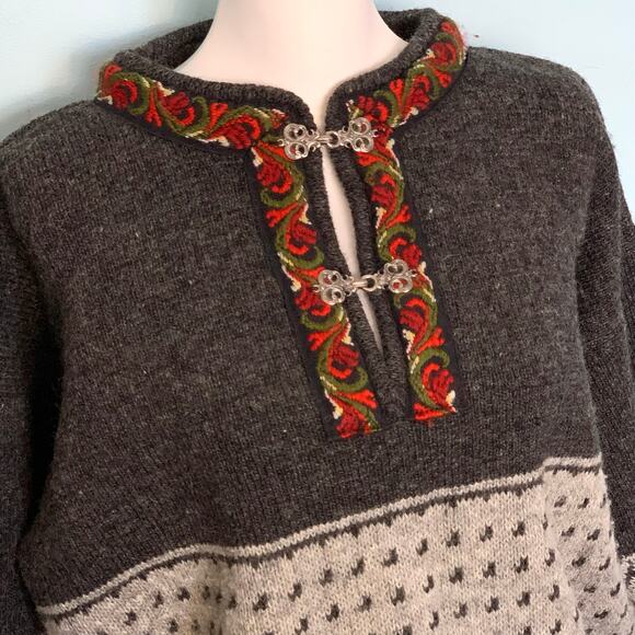 Volund Norwegian Wool Sweater Unisex Size Medium - Picture 2 of 9